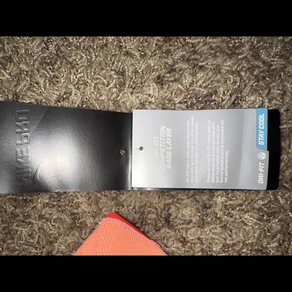 Nike Women's Dri-Fit Pro 3 Big Dot Training Shorts - Picture 10 of 12